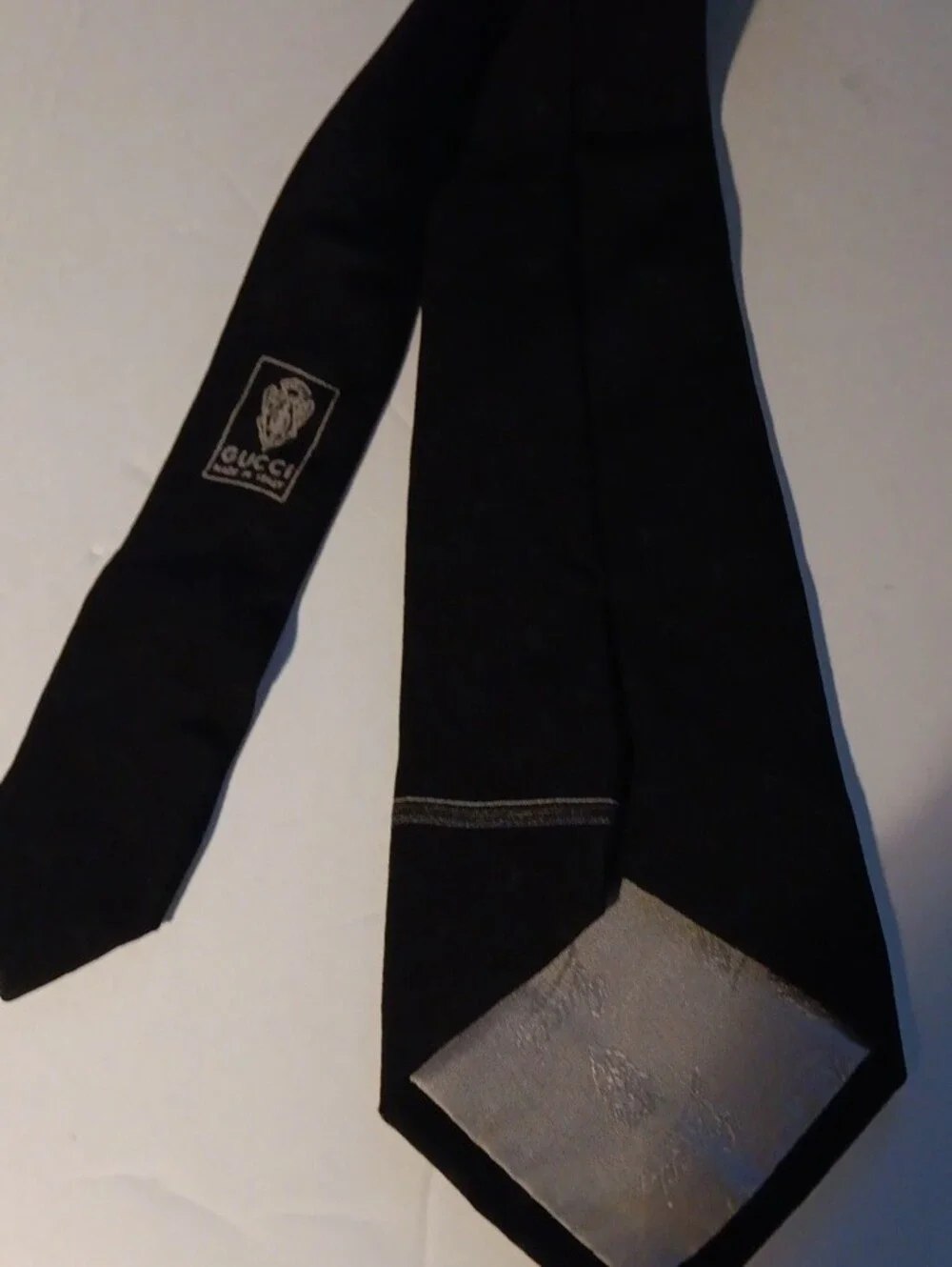 Gucci Black Silk Tie with Subtle Stirrup Stitch